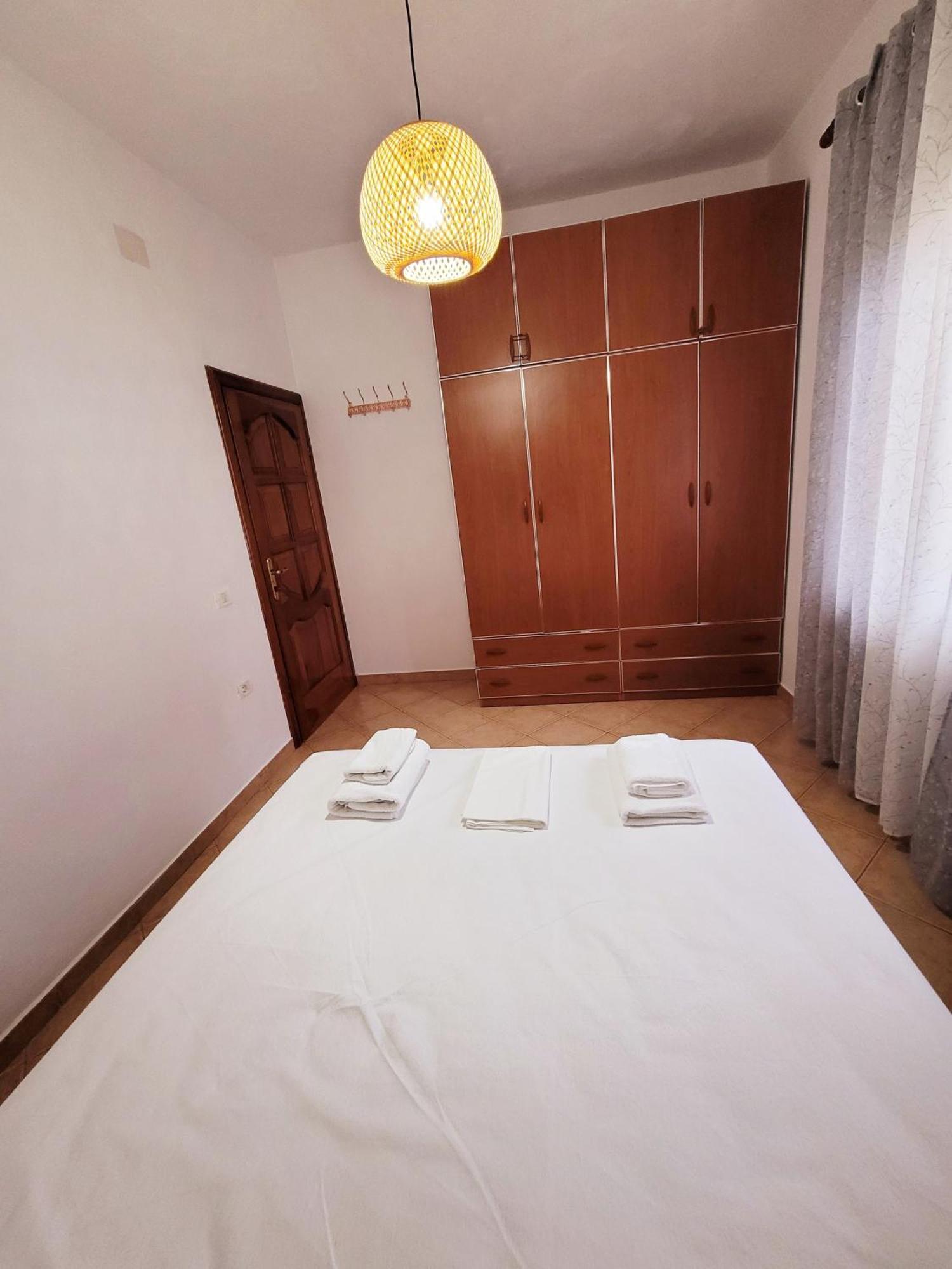 Villa Baka 14 Durres Exterior photo